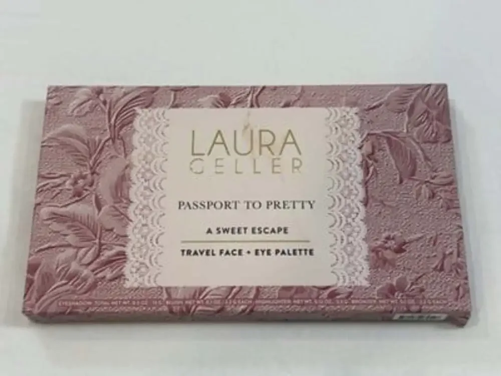 Laura Geller Passport to Pretty: A Sweet Escape Travel Face & Eye Palette